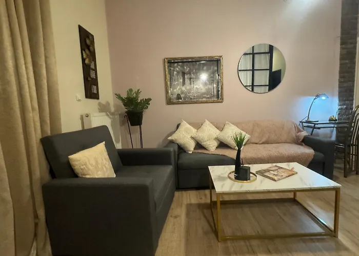 Luxury Seafront House Nearby Delphi